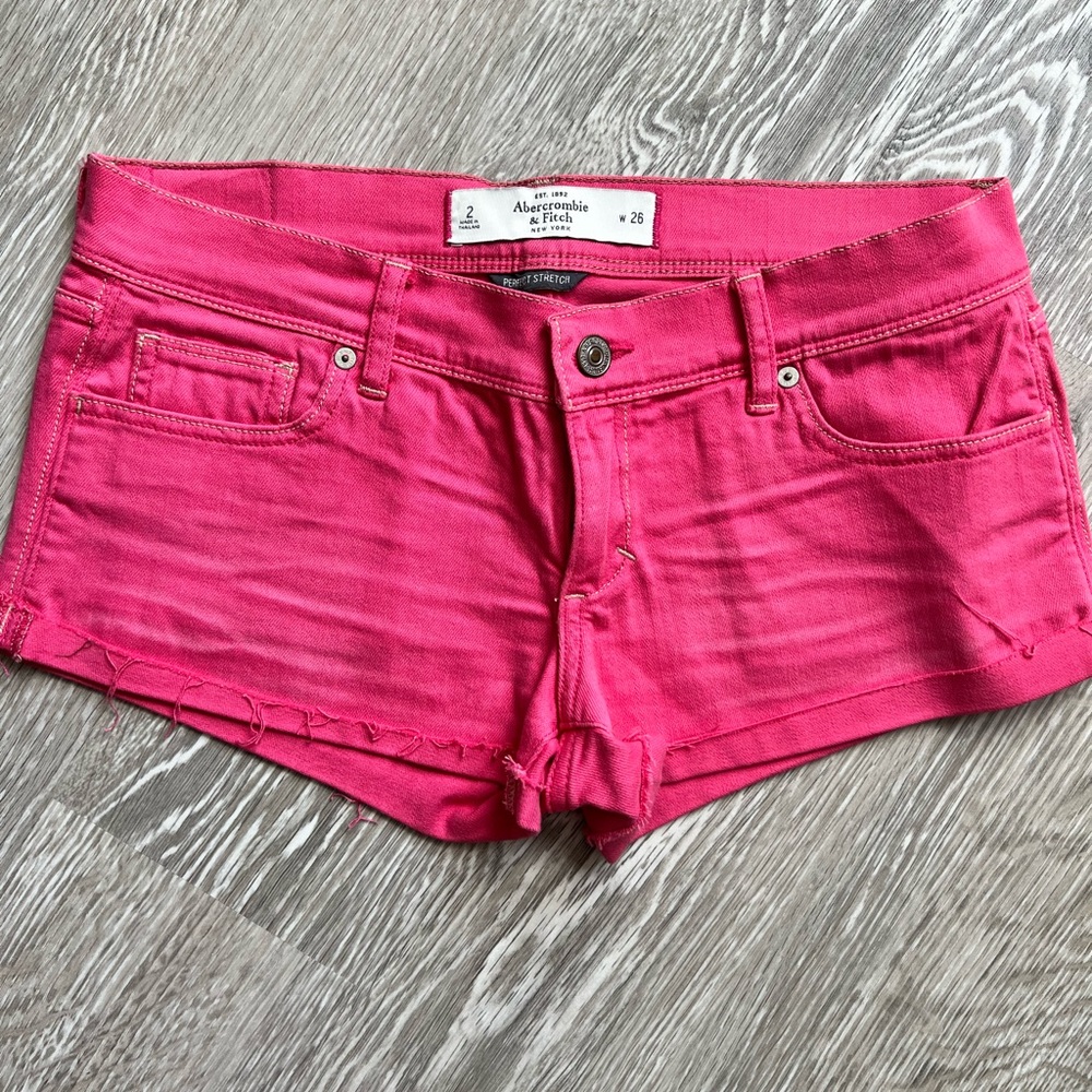 Abercrombie & Fitch - Size 2
